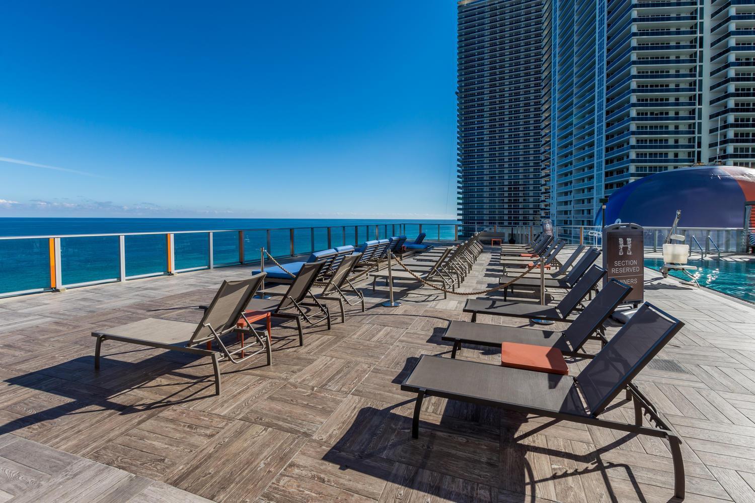 Splendid Resort - Oceanview 1Bdr & 1Ba Apt Right On The Beach, Heated Pool, Gym Голливуд Экстерьер фото